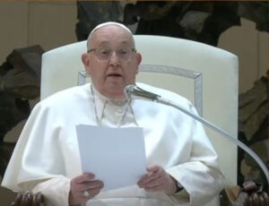 Saúde do Papa Francisco é preocupante
