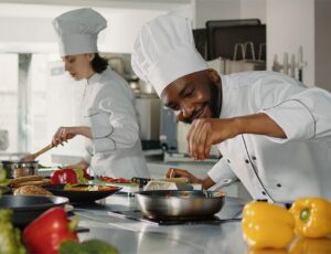 Sindisol promove curso de Manipulação de Alimentos