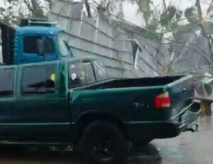 Temporais assolam Vale do Itajaí e Litoral Norte