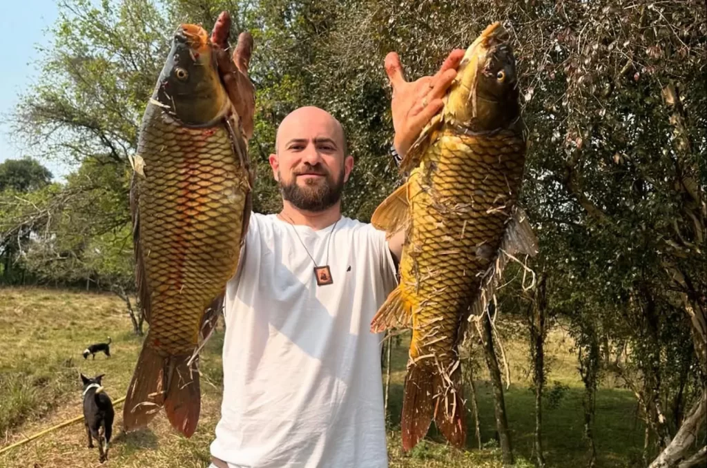 Influenciador católico Tiba Camargos