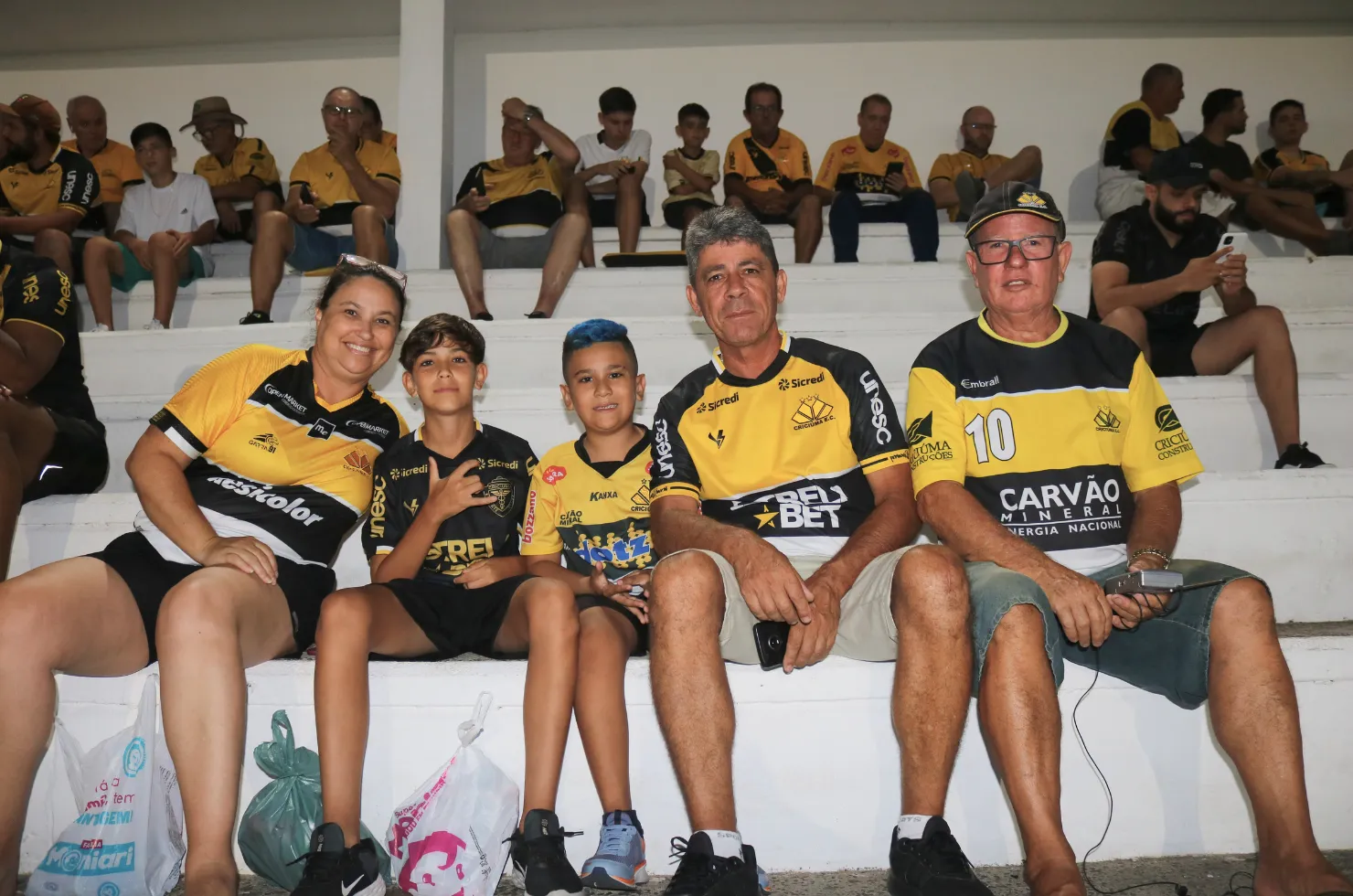 Torcida do Criciúma vai ao Estádio Heriberto Hülse e apoia o time na 9ª rodada do Campeonato Catarinense contra o Caravaggio