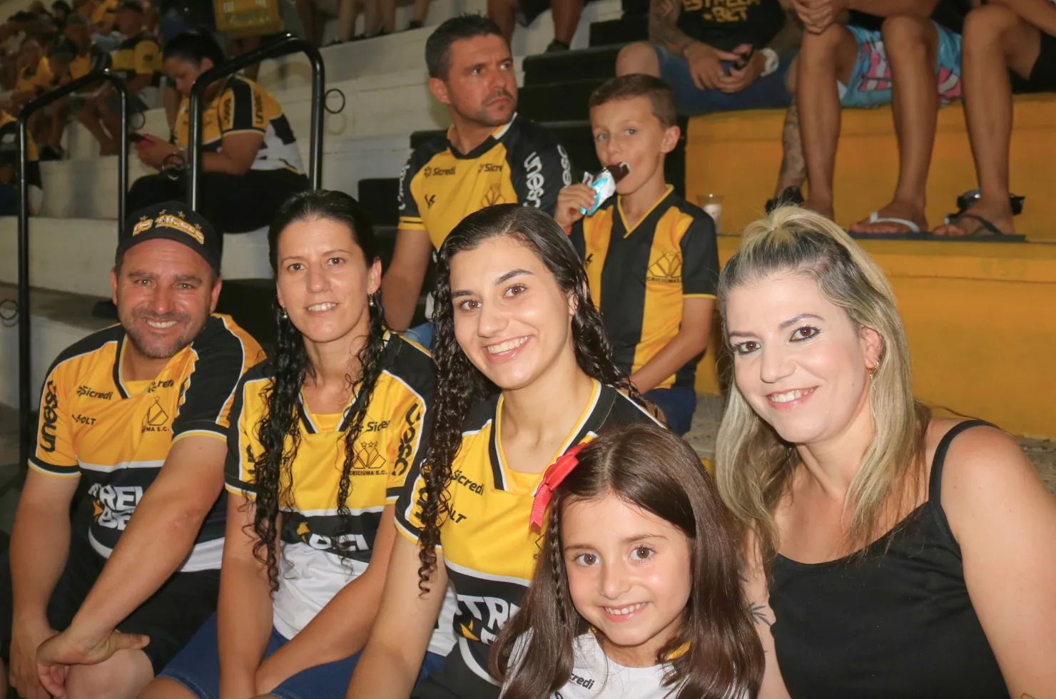 Torcida do Criciúma vai ao Estádio Heriberto Hülse e apoia o time na 9ª rodada do Campeonato Catarinense contra o Caravaggio