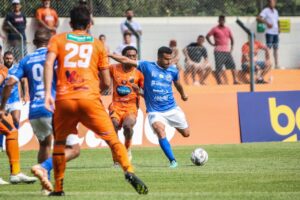Alessandro Lucas pede rescisão com o Caravaggio