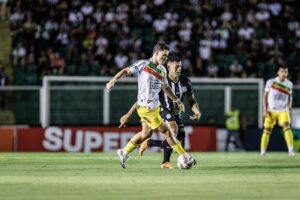 Figueirense e Brusque duelam neste domingo pela Série C