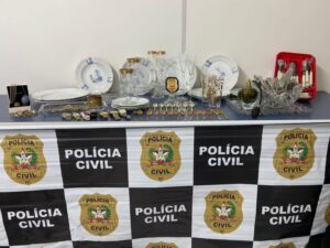 Cuidador é suspeito de furtar idosa acamada