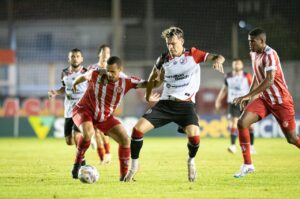 Hercílio Luz conquista primeira vitória diante do JEC