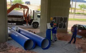 Casan inicia nova fase da adutora na Ponte Pedro Ivo