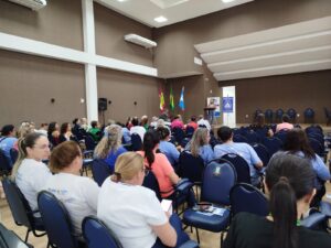 Alcoolismo: palestra é realizada em Içara