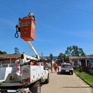 Operação mira furto de energia elétrica em Criciúma