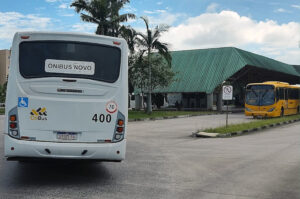 Ônibus em Criciúma: superlotado, quente e caro