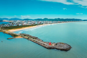Navegantes: polo logístico que está transformando SC