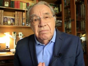 Morre, aos 88 anos, professor e fundador da Unisul