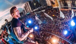 Pré-Carnaval Floripa: Banda Eva faz show gratuito