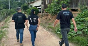 Operação contra abuso infantil cumpre mandados em SC