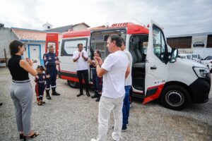 Garopaba recebe nova ambulância para o SAMU