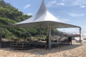 Praia do Siriú recebe Luau e Campeonato de Beach Tenis