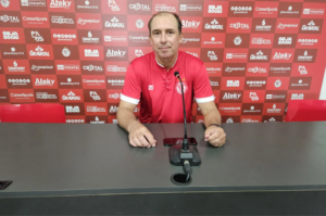“Esse ponto nos deixa vivos”, diz Paulo Baier