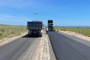 Laguna recebe pavimentação na Aggeu Medeiros