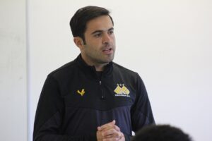 Ídolo do Tigre descobre demissão em rede social