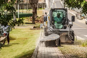 Mutirão de limpeza retorna aos bairros de São José