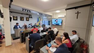 Câmara de Biguaçu aprova projetos e homenagens