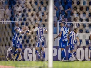 Avaí vence Figueirense e segue para as semifinais