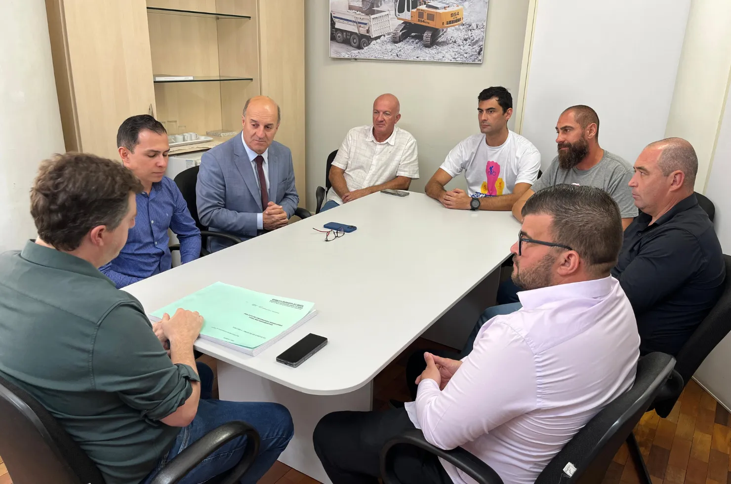 Reunião em Florianópolis para tratar da ciclovia da SC-447