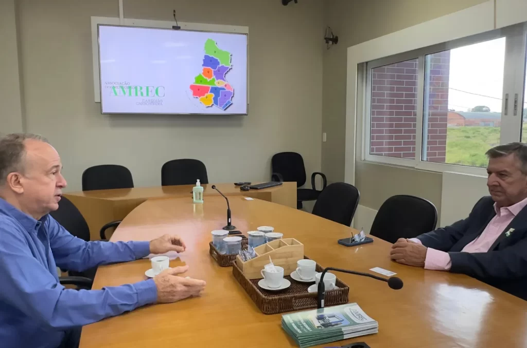 Reunião entre o presidente da AMREC e a Diamante Energia para definir o futuro do Complexo Jorge Lacerda