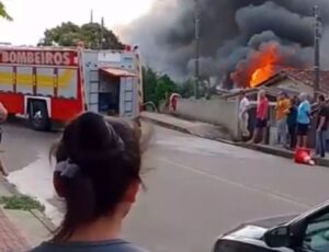 Criança morre em incêndio em Santa Catarina