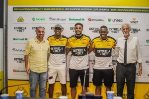 Criciúma apresenta três novos reforços