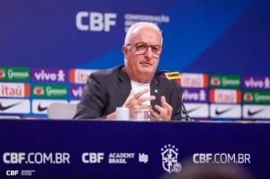 Dorival convoca Neymar para jogos da Seleção