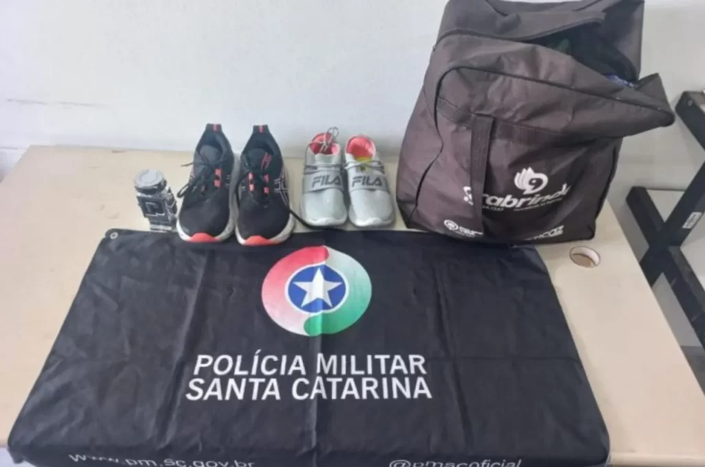 Estrangeiro é preso após furto em carro em Araranguá