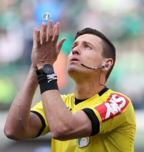 FCF divulga arbitragem para Avaí X Figueirense