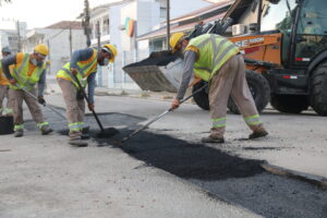 Obras alteram sentido de ruas em Tubarão; confira