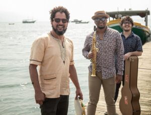 Música de Calçada tem shows gratuitos em Bombinhas