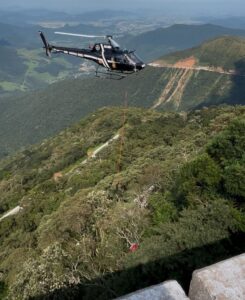 Homem morre ao cair de asa delta na Serra da Rocinha