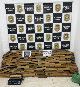 Polícia apreende 400 kg de maconha e prende suspeito