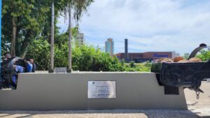 Monumento em memória a enchente de 74 é reinaugurado