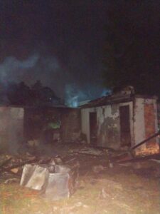 Incêndio atinge casa em Siderópolis