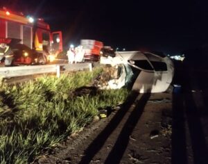 Jovem morre em grave acidente na BR-101