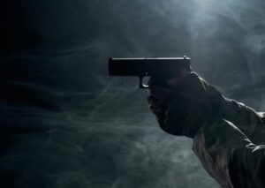Homem é morto e gestante baleada em Camboriú