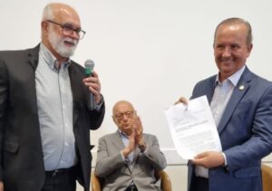 Jorginho Mello apresenta projetos para Florianópolis 