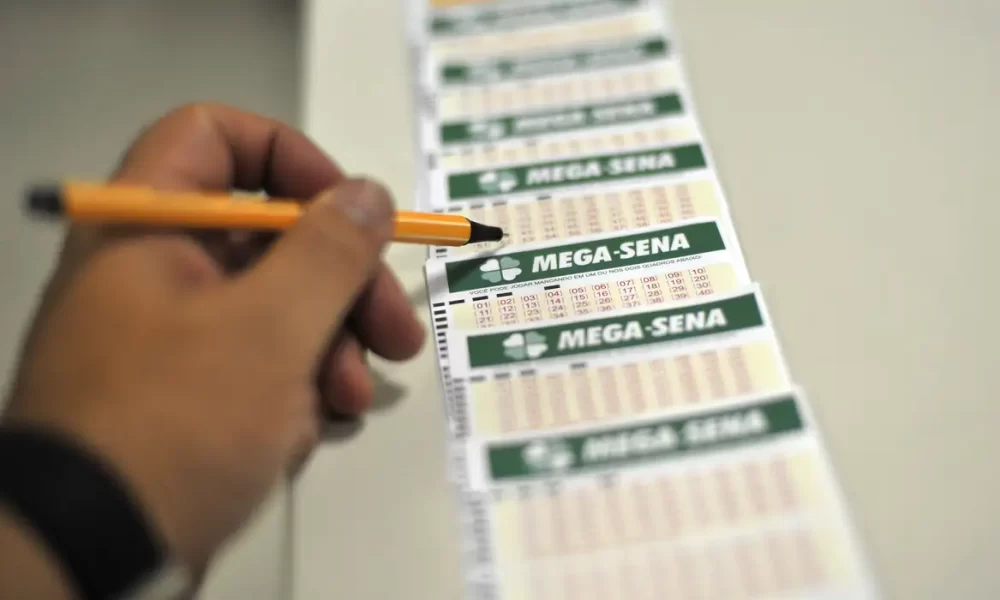 Premiação da Mega-Sena acumula e vai a R$ 40 milhões