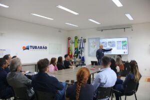 Planejamento de obras de esgoto é apresentado