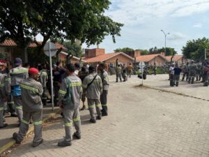 Após protestos de funcionários, empresa emite nota