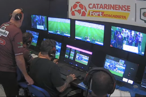VÍDEO: FCF divulga áudios do VAR de Avaí x Chapecoense