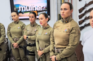 Mulheres do Batalhão da PM recebem homenagem