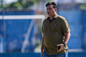 Felipe Gil detalha busca por reforços no Tubarão