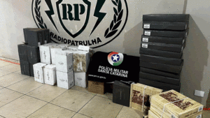 Polícia apreende 350 garrafas de vinho ilegal