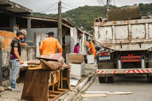Força-tarefa de São José remove 1.465 toneladas de lixo